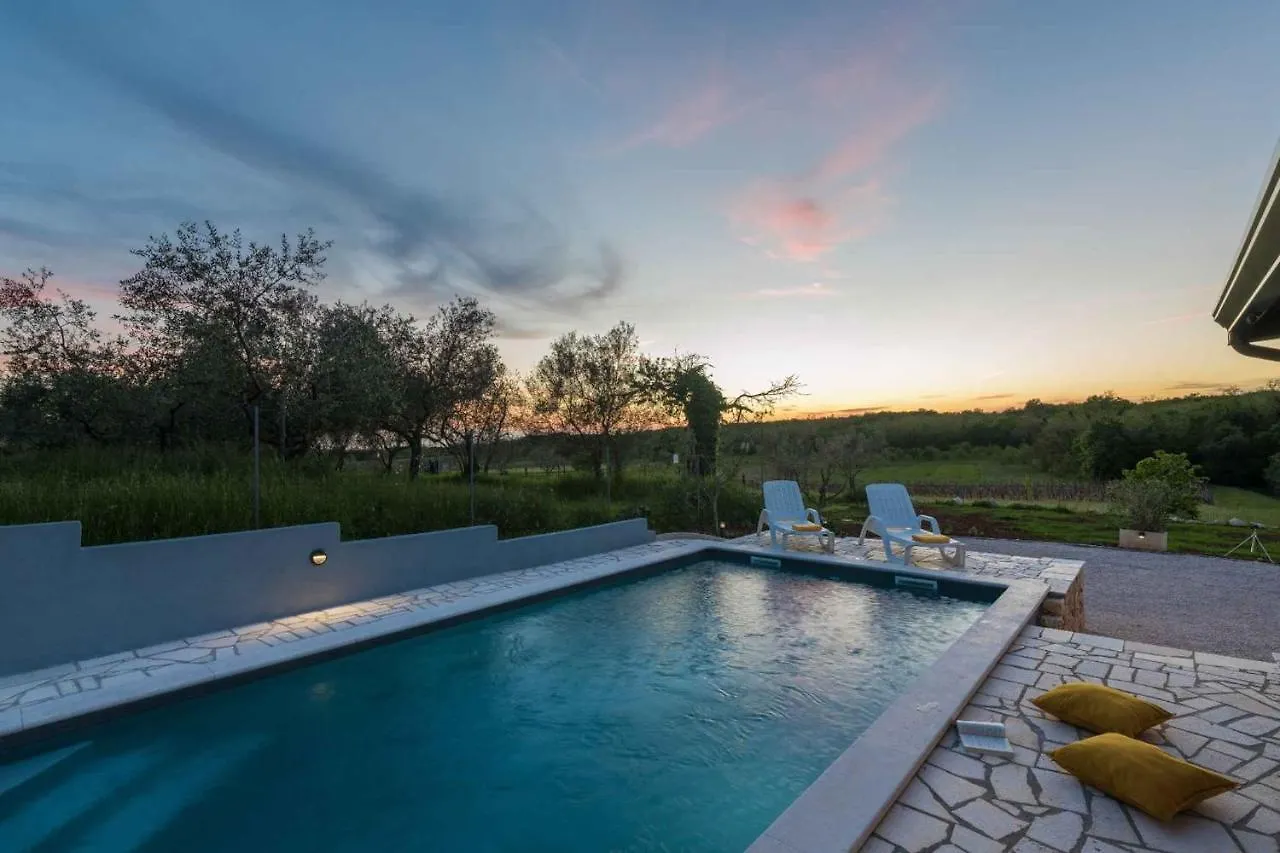 Holiday Home In Buroli - Istrien 41753