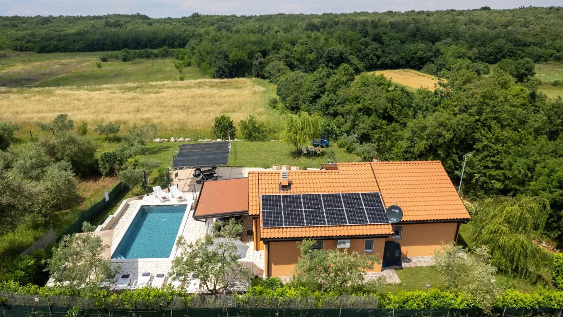 Holiday Home In Buroli - Istrien 41753 Willa